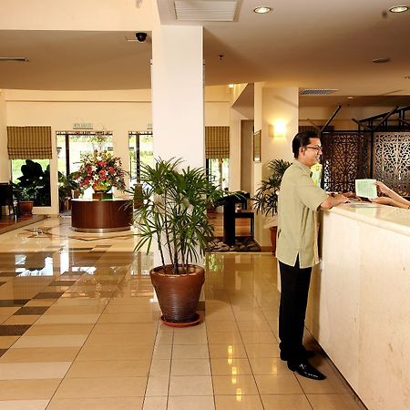 Suria Service Apartment-Hotel Bukit Merah Exterior foto