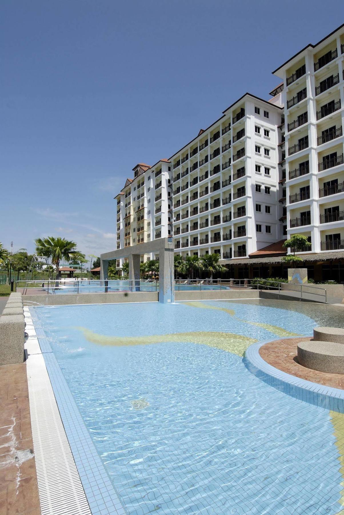 Suria Service Apartment-Hotel Bukit Merah Exterior foto