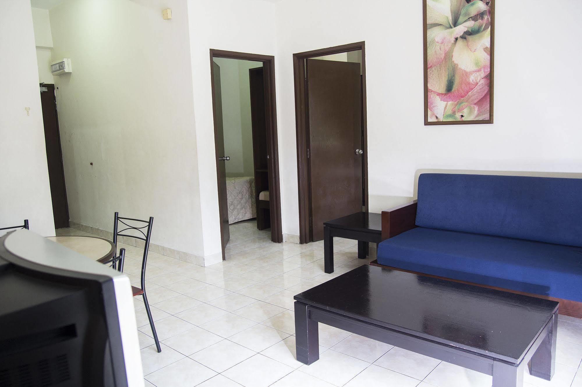Suria Service Apartment-Hotel Bukit Merah Exterior foto