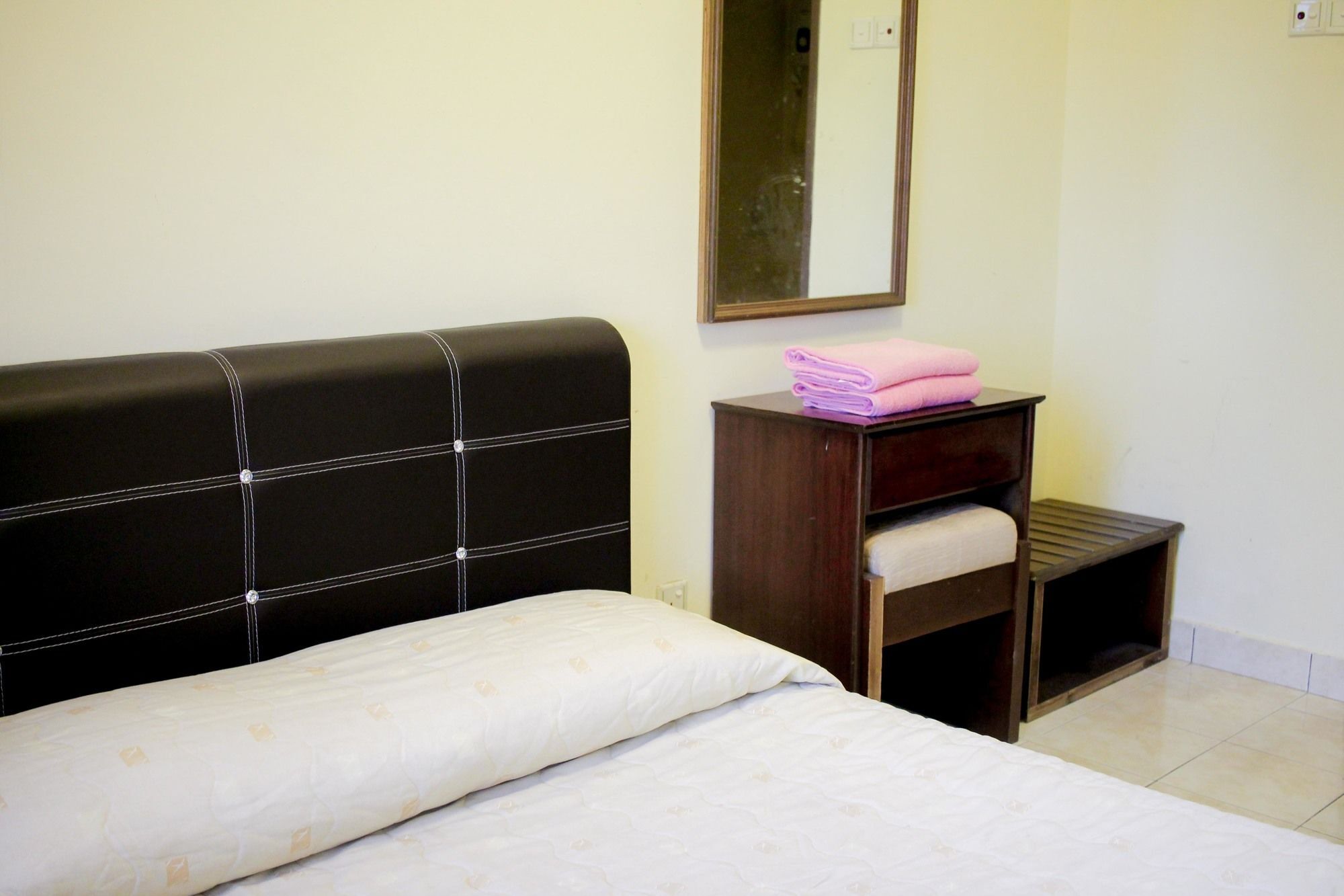 Suria Service Apartment-Hotel Bukit Merah Exterior foto