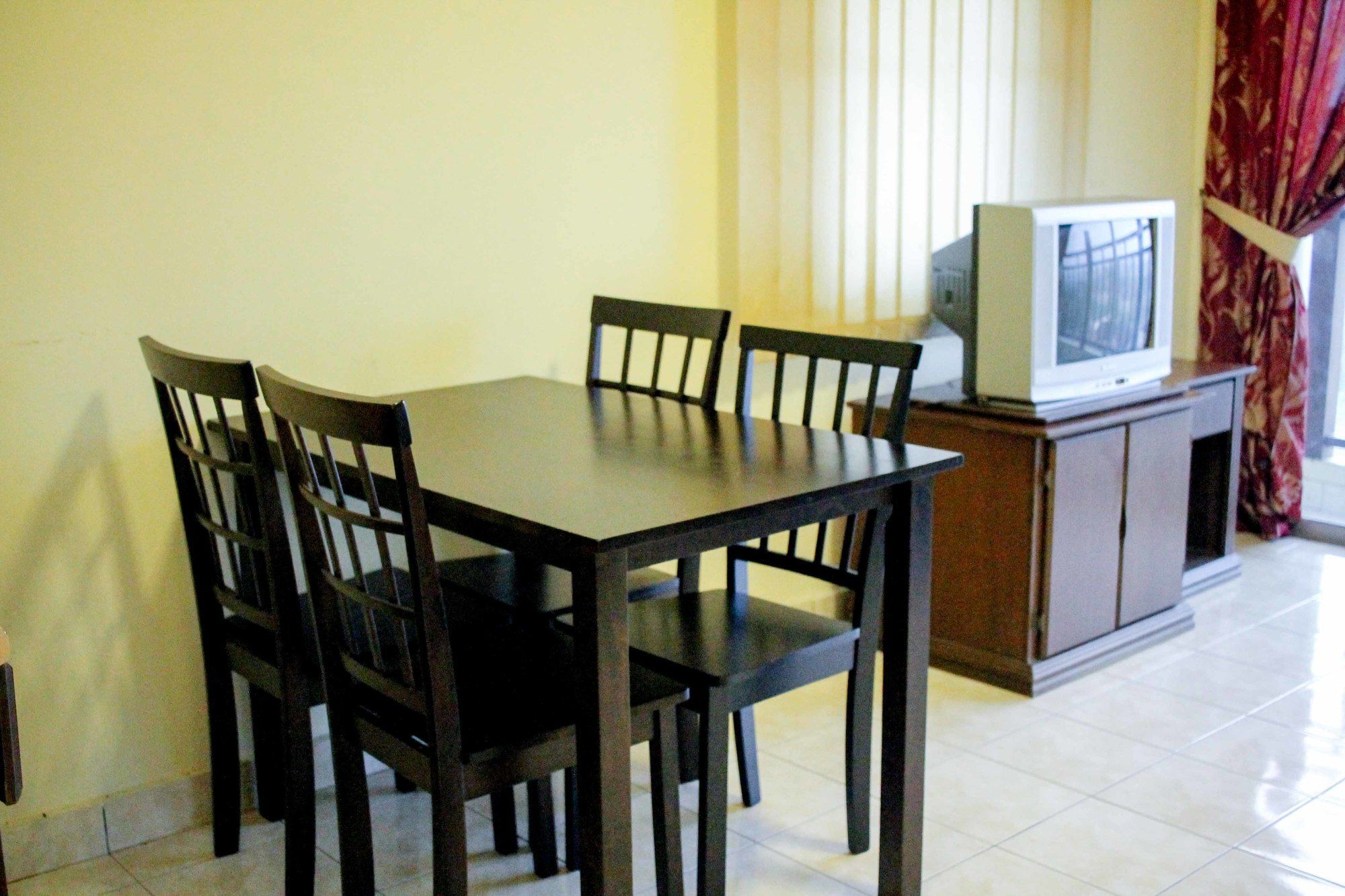 Suria Service Apartment-Hotel Bukit Merah Exterior foto