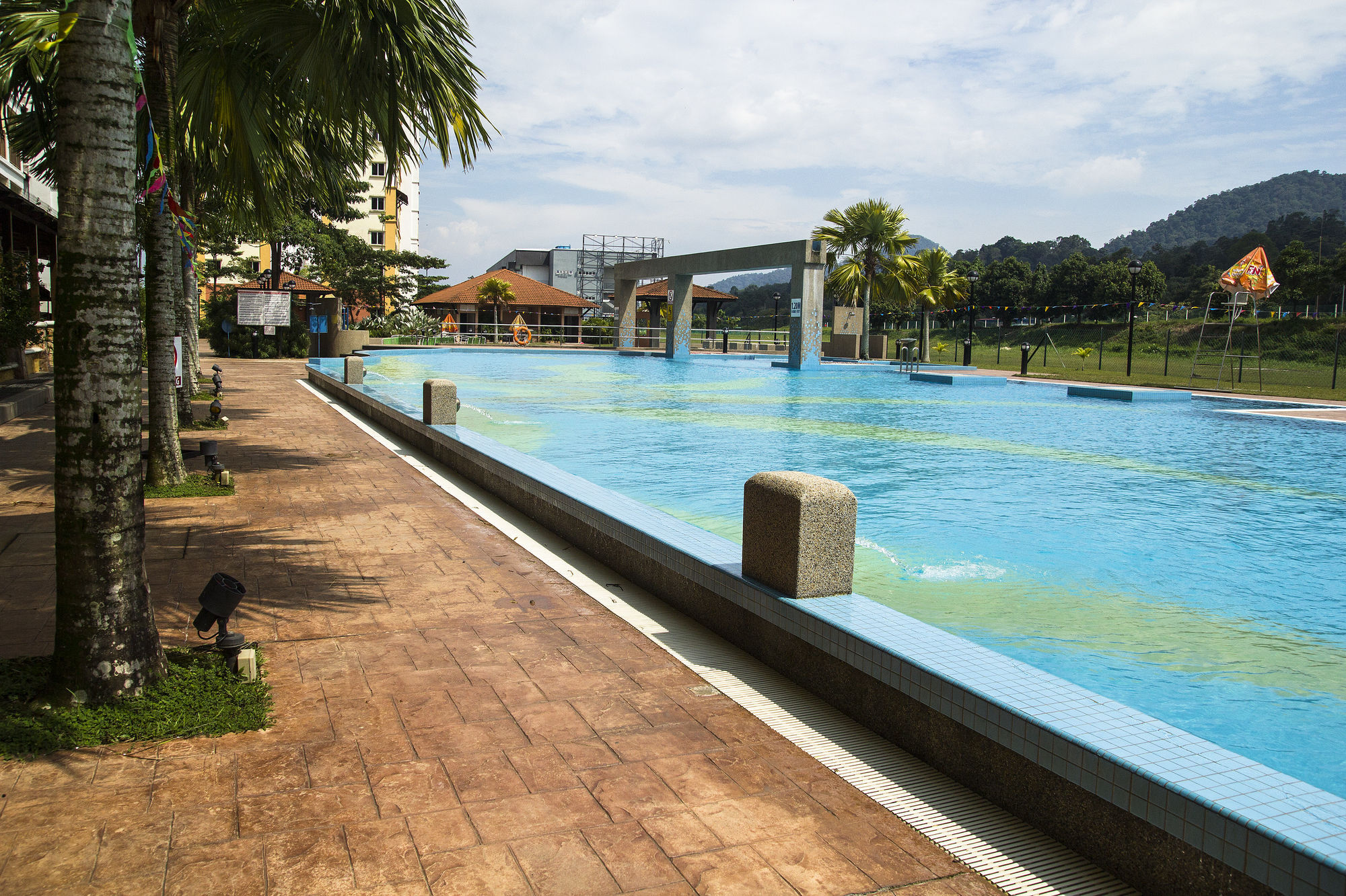 Suria Service Apartment-Hotel Bukit Merah Exterior foto