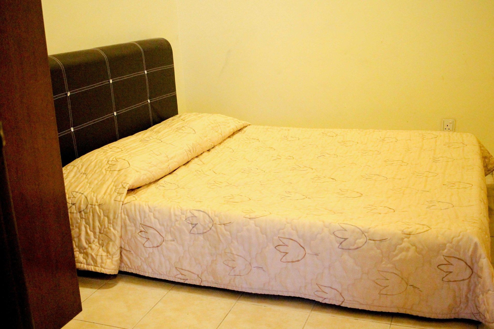 Suria Service Apartment-Hotel Bukit Merah Exterior foto